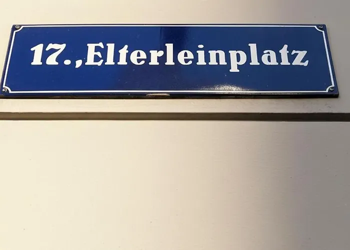City&more-11! Schickes Mit Altbauflair! Apartment